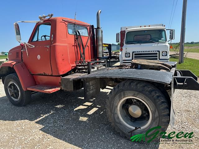 Image of GMC 9500 equipment image 1