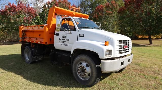 Image of GMC C6500 equipment image 1