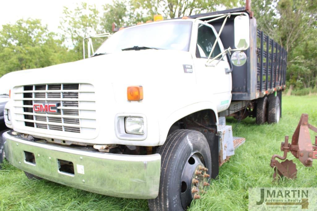 SOLD - GMC C6500 Lot No. 2461 Other Equipment with 156,946 mi | Tractor ...