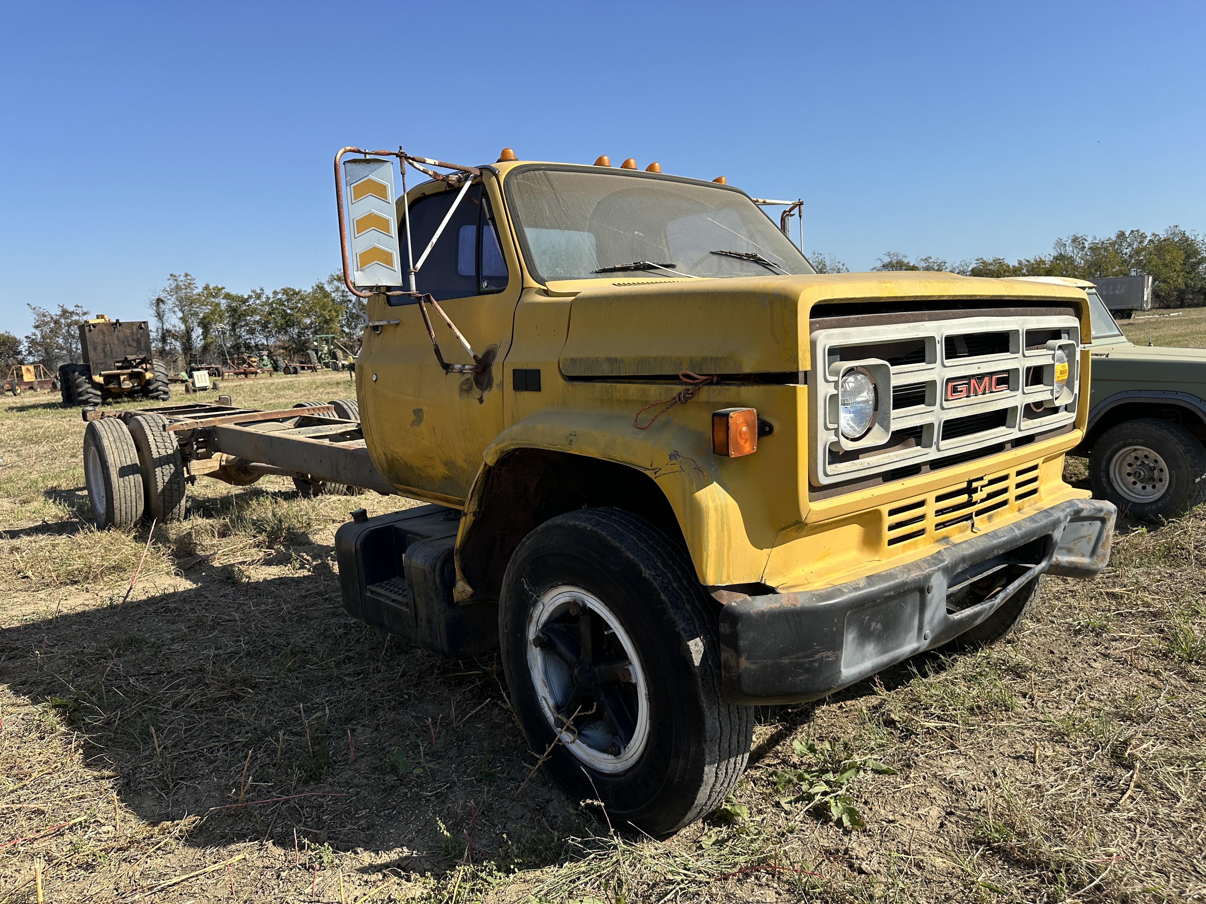 Image of GMC C7 equipment image 1