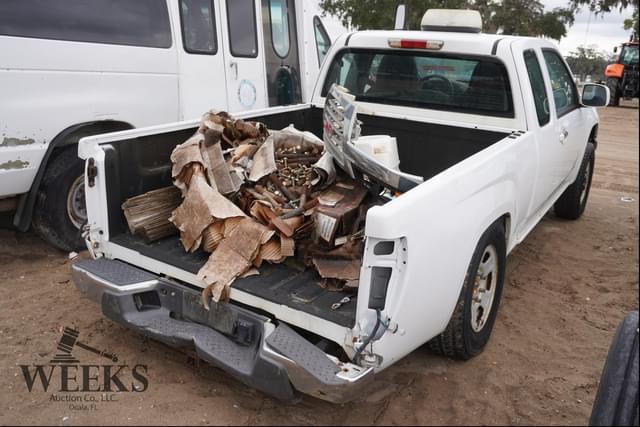 Image of GMC Canyon equipment image 2