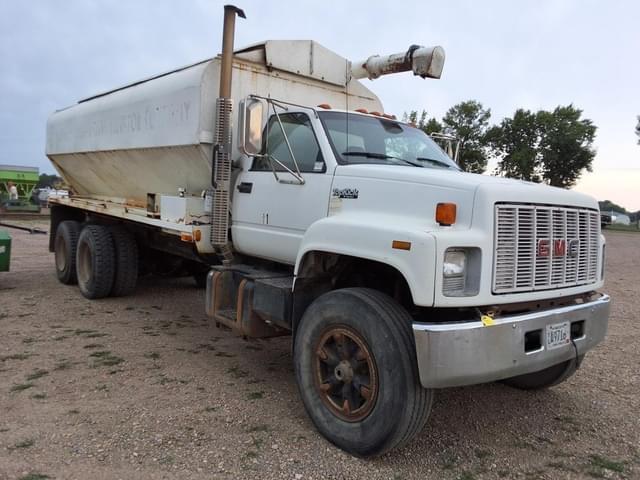 Image of GMC Topkick equipment image 2