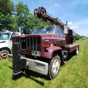 GMC Topkick 7000 Image
