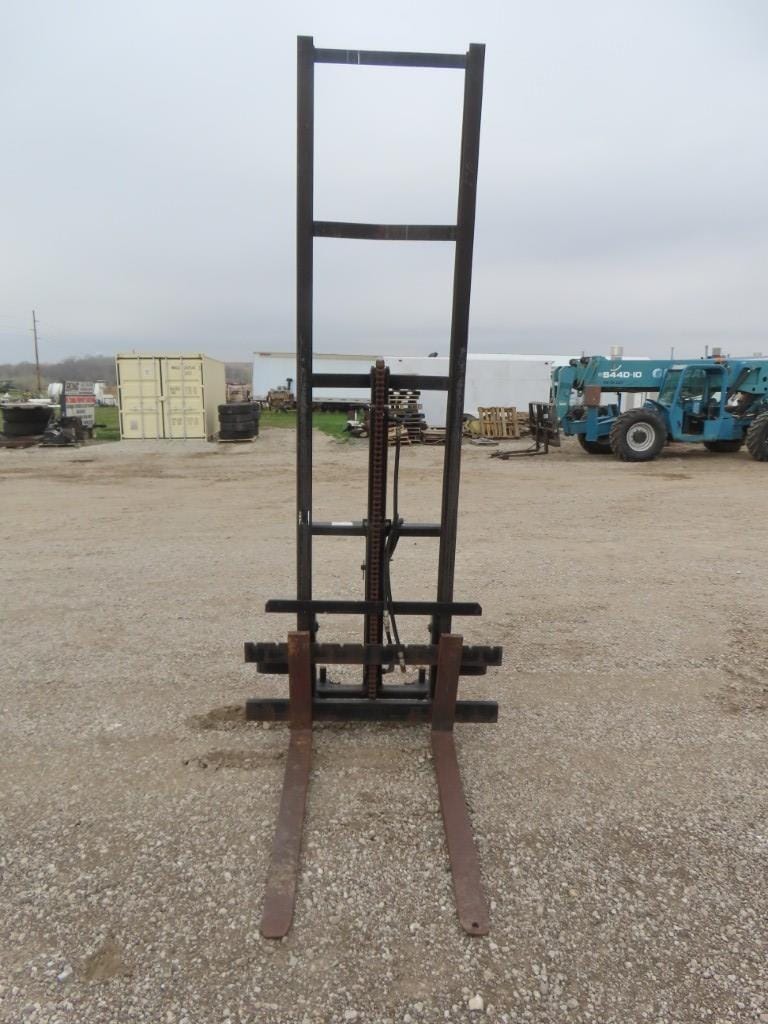 Gnuse F-40 Equipment Image0