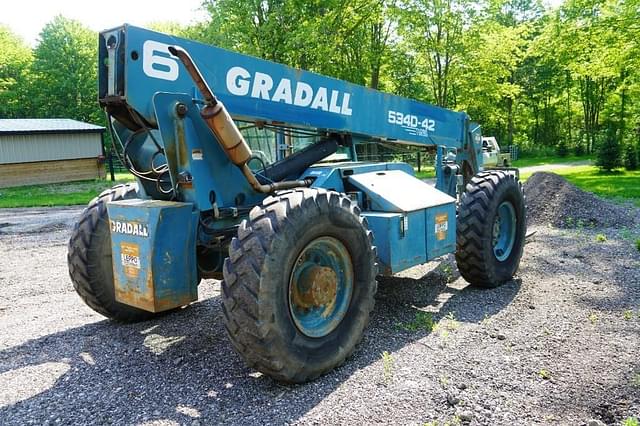 Image of Gradall 534D6-42 equipment image 4