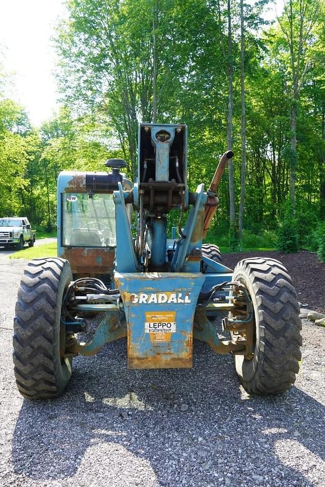 Image of Gradall 534D6-42 equipment image 3