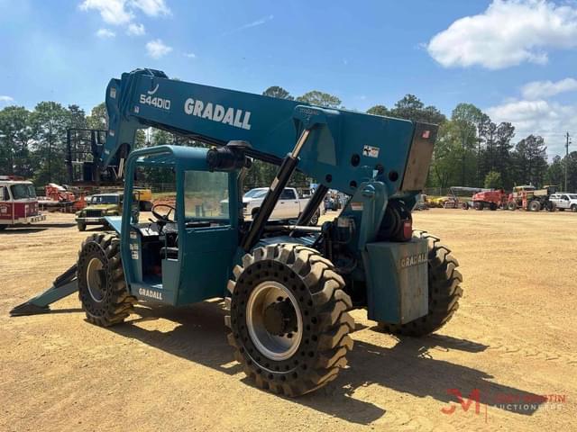 Image of Gradall 544D-10 equipment image 2