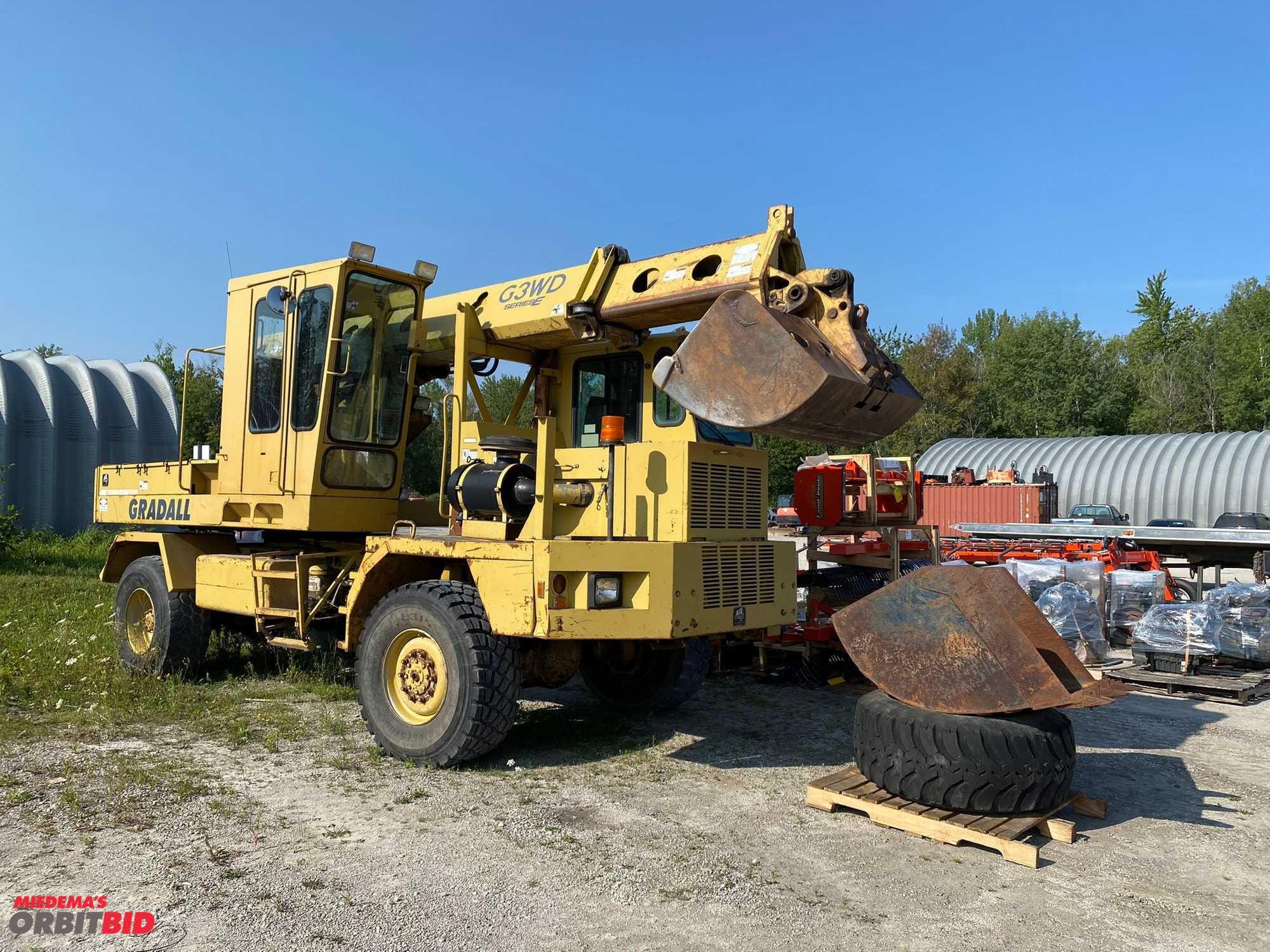 Main image Gradall G3WD