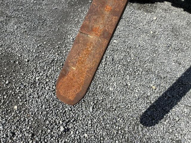 Image of Gradall G6-42P equipment image 4