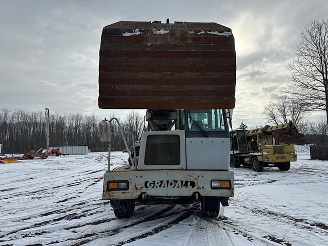 Image of Gradall XL3100 equipment image 1