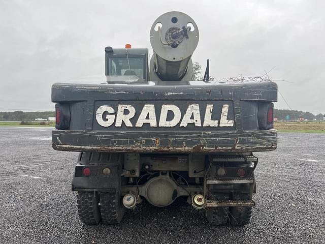 Image of Gradall XL4100 equipment image 3