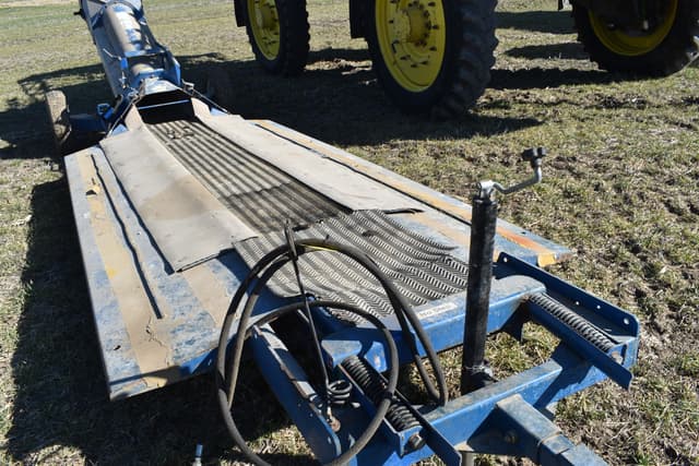 Image of Brandt GrainDeck equipment image 4