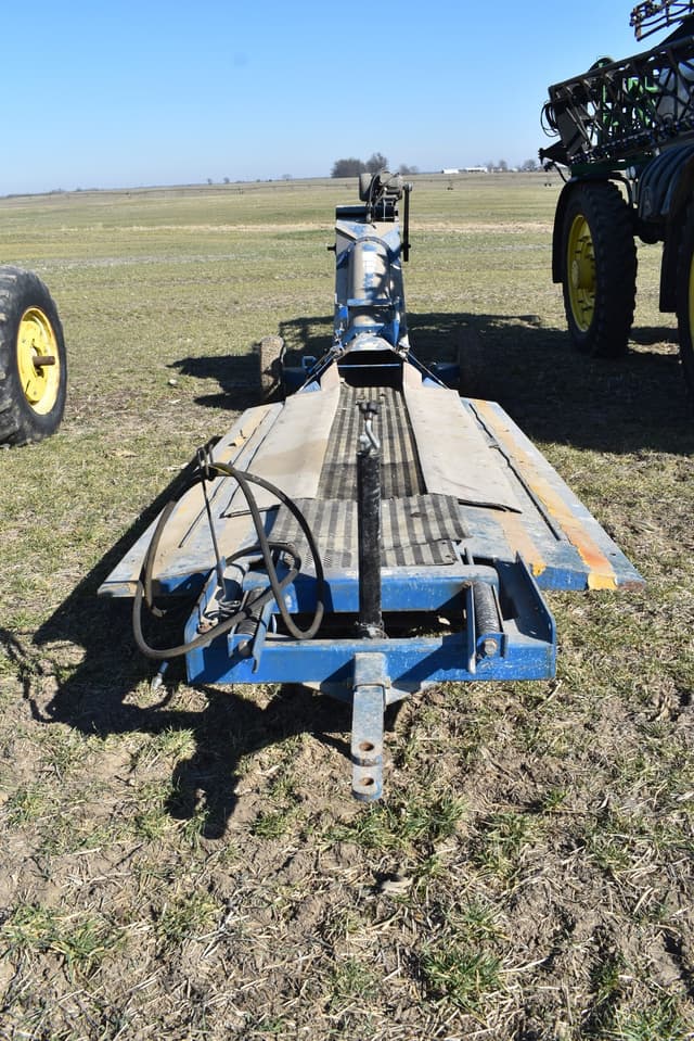 Image of Brandt GrainDeck equipment image 1