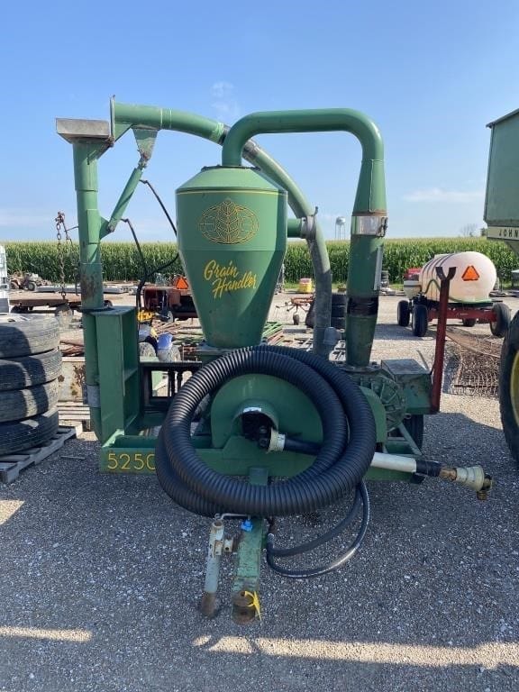 Grain Handler 5250 Equipment Image0