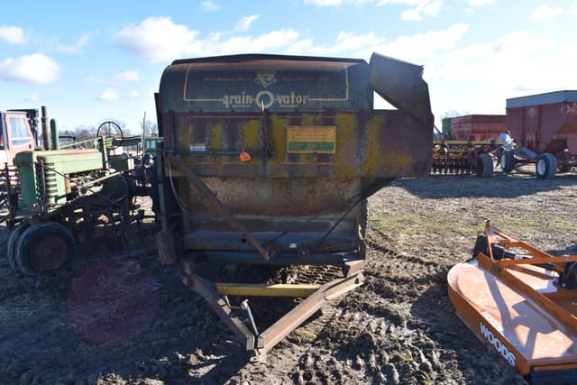 Image of Grain-O-Vator 55 equipment image 1