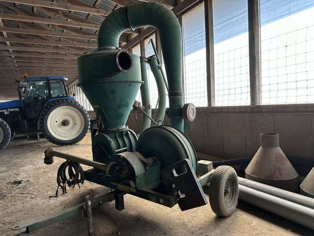 Image of Neuero 8120 equipment image 3