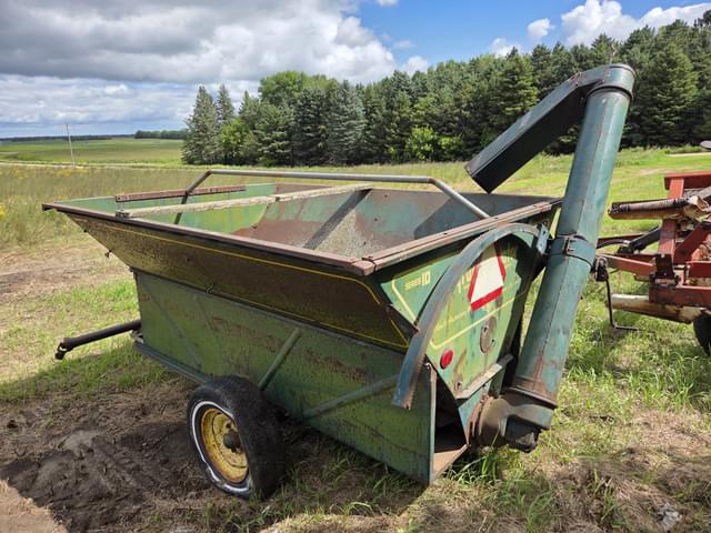 Image of Grain-O-Vator Auger Wagon equipment image 2