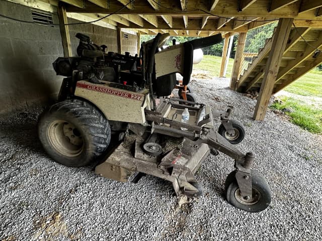 Image of Grasshopper 227 equipment image 1