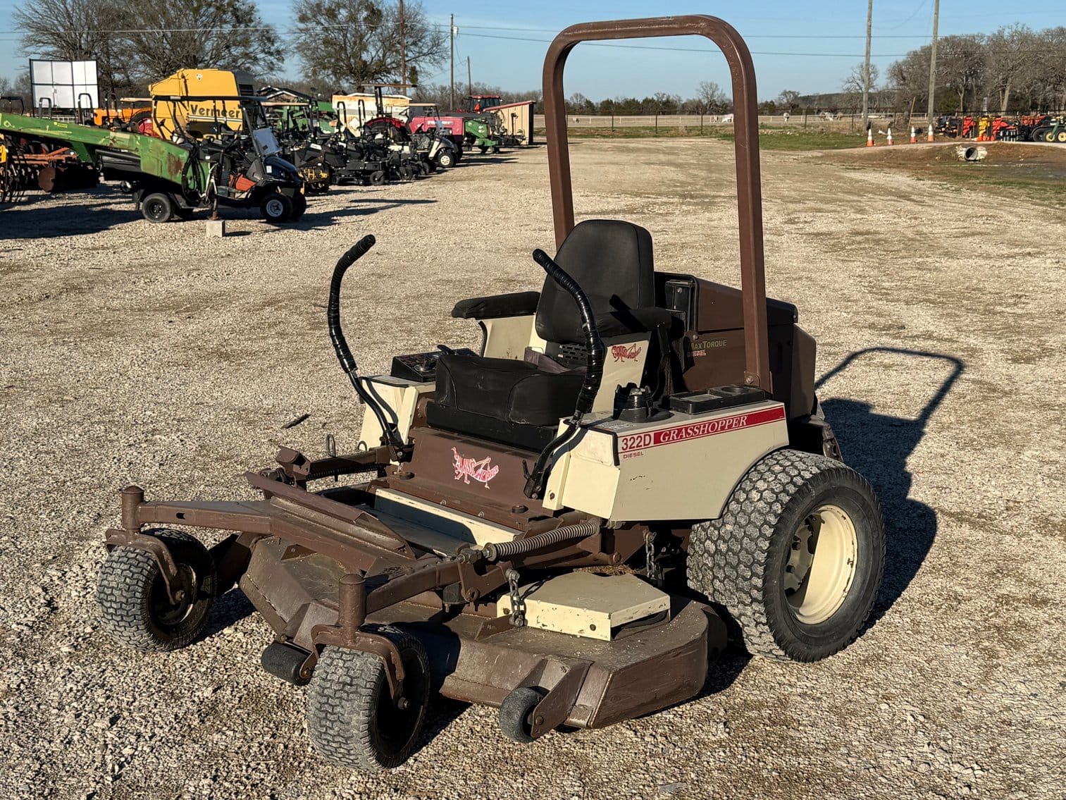 Grasshopper 322D Equipment Image0