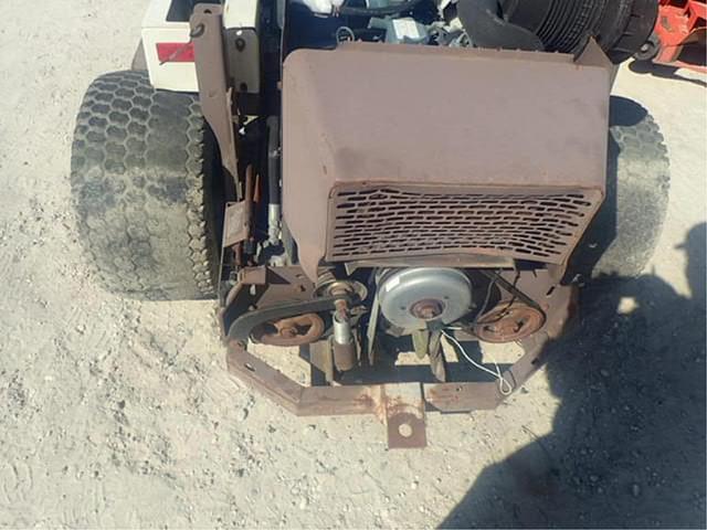 Image of Grasshopper 322D equipment image 4