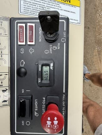 Image of Grasshopper 335 equipment image 4