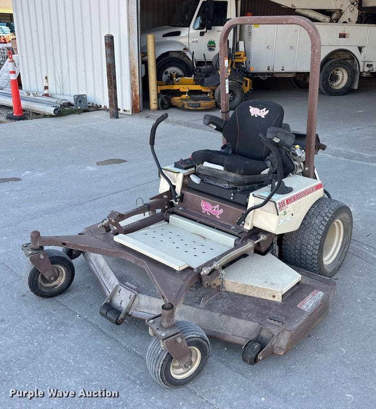 Grasshopper 335 Equipment Image0