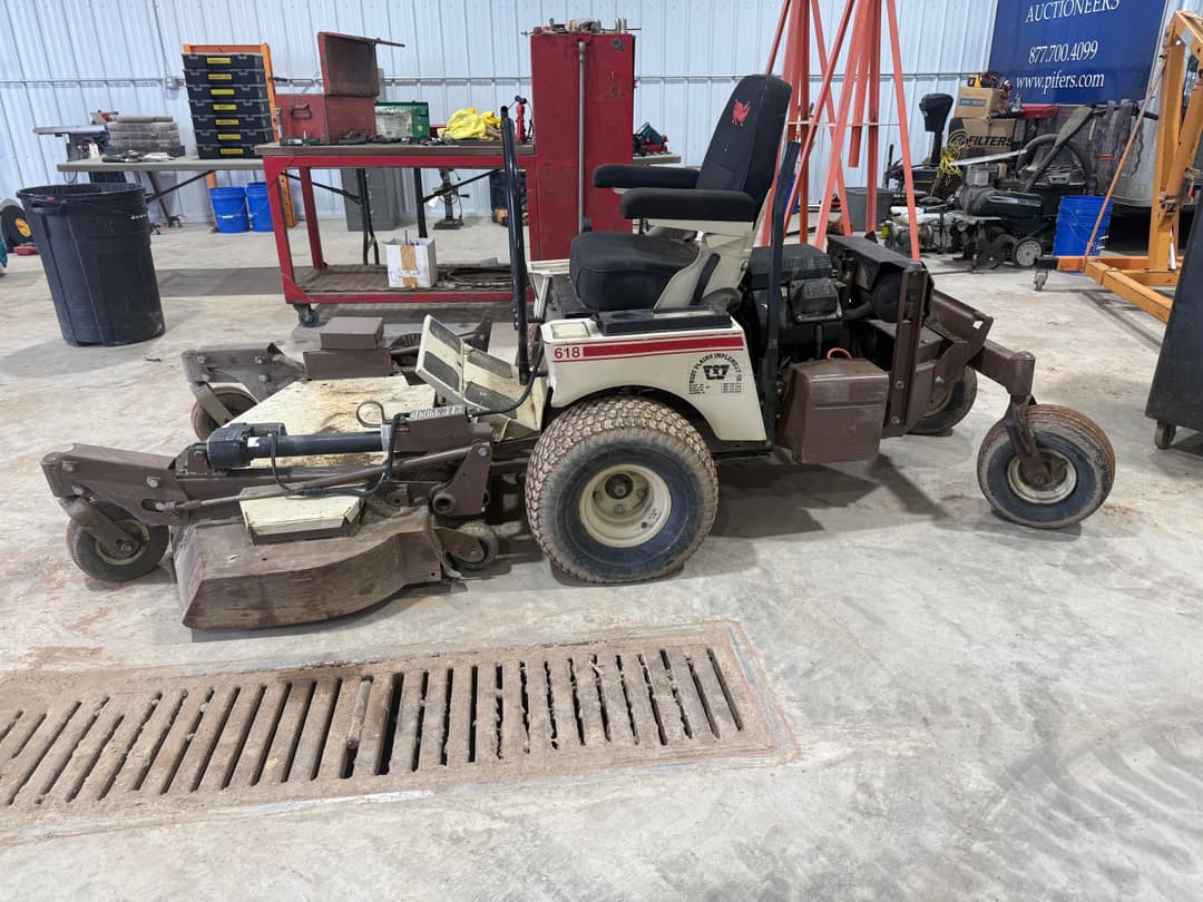 Image of Grasshopper 618 Image 1