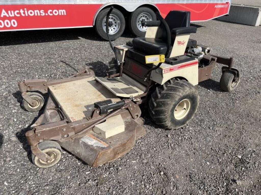 SOLD - GrassHopper 618 ZTurn Mower SL52