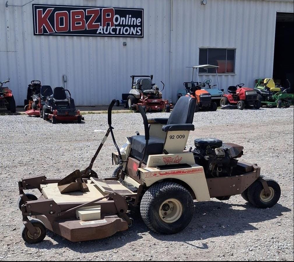 Grasshopper 718 Equipment Image0