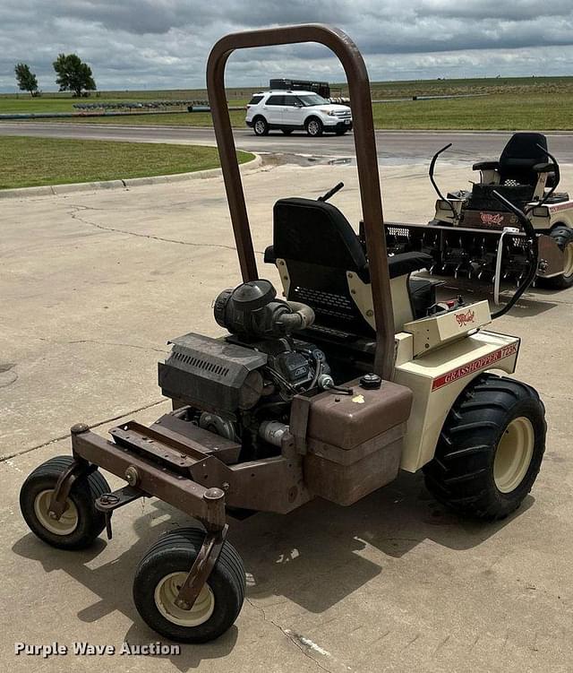 Image of Grasshopper 723K equipment image 4