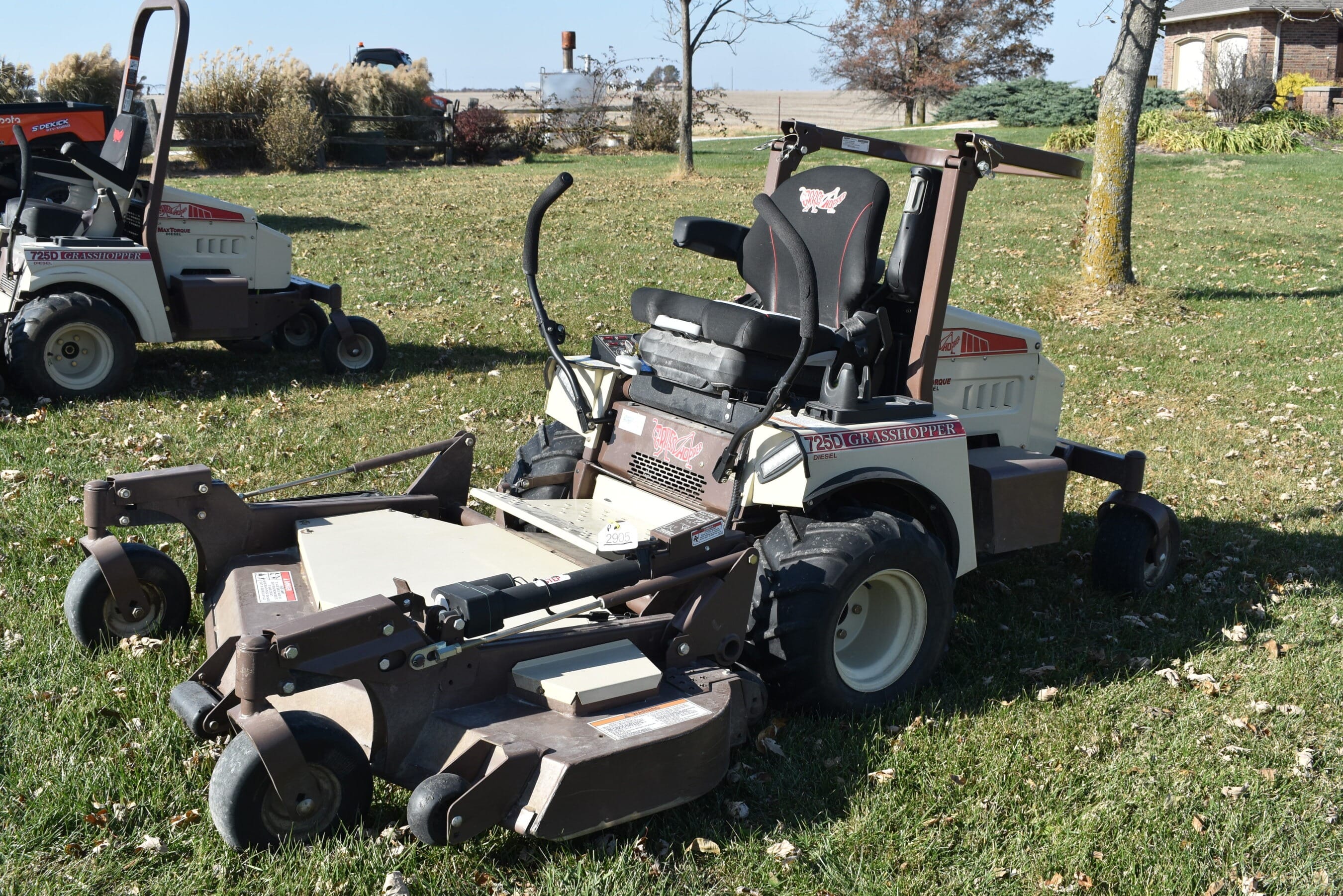 2022 Grasshopper 725D Equipment Image0