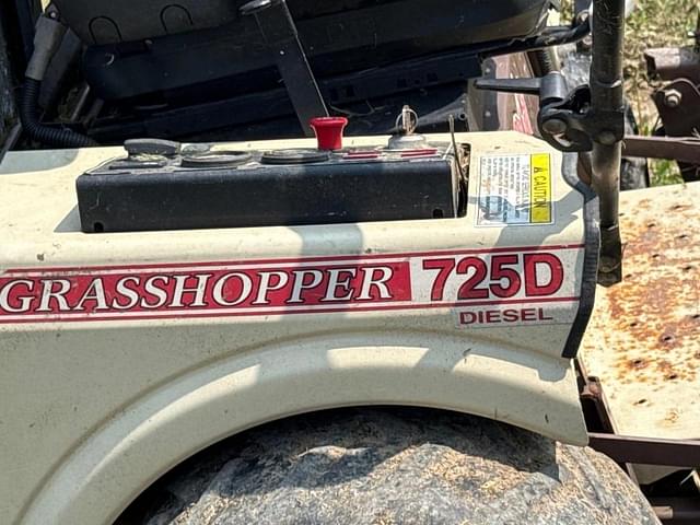 Image of Grasshopper 725D equipment image 4