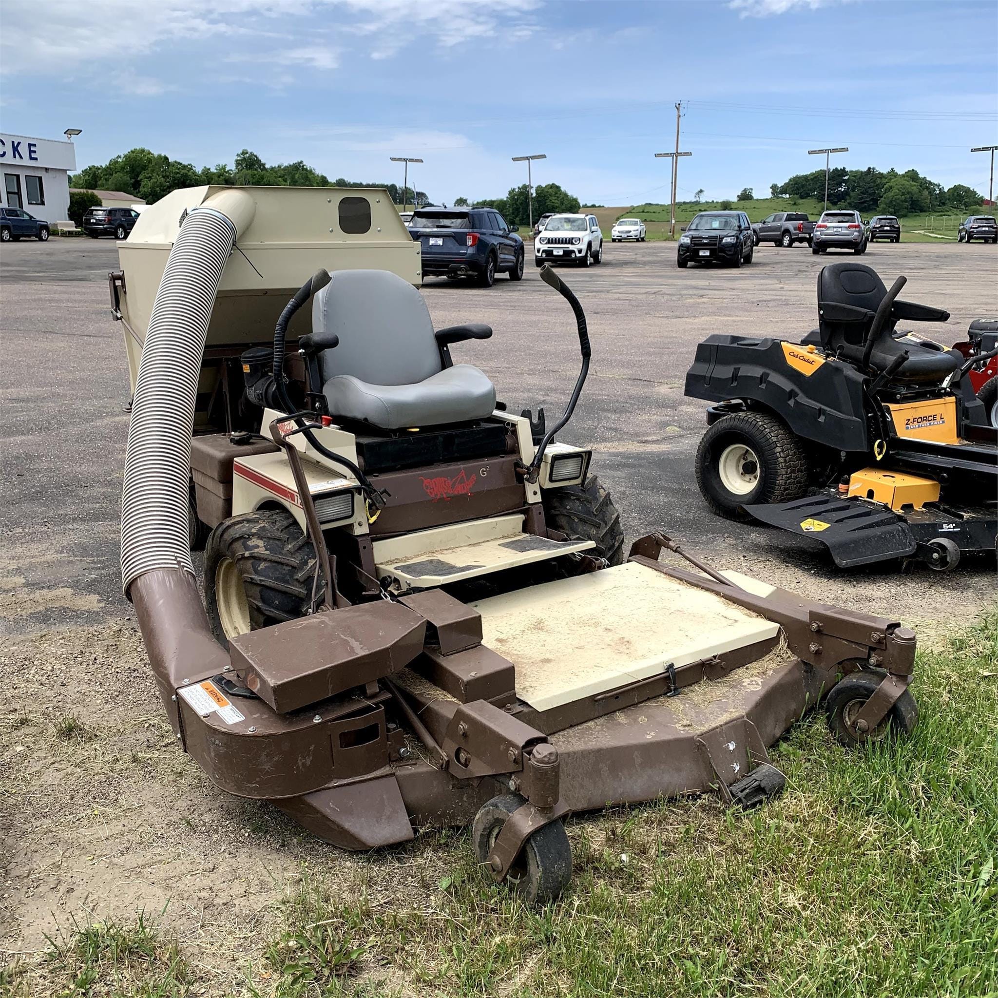 Grasshopper 725G2 Equipment Image0