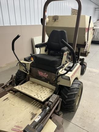 Main image Grasshopper 727K