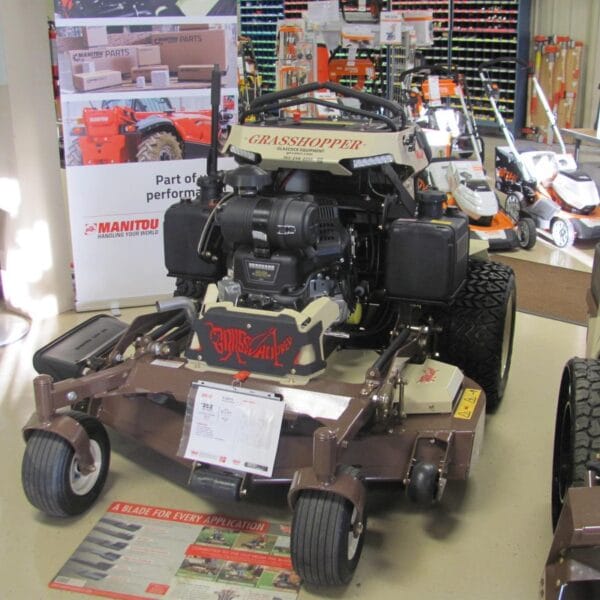 2024 Grasshopper SO26 Equipment Image0