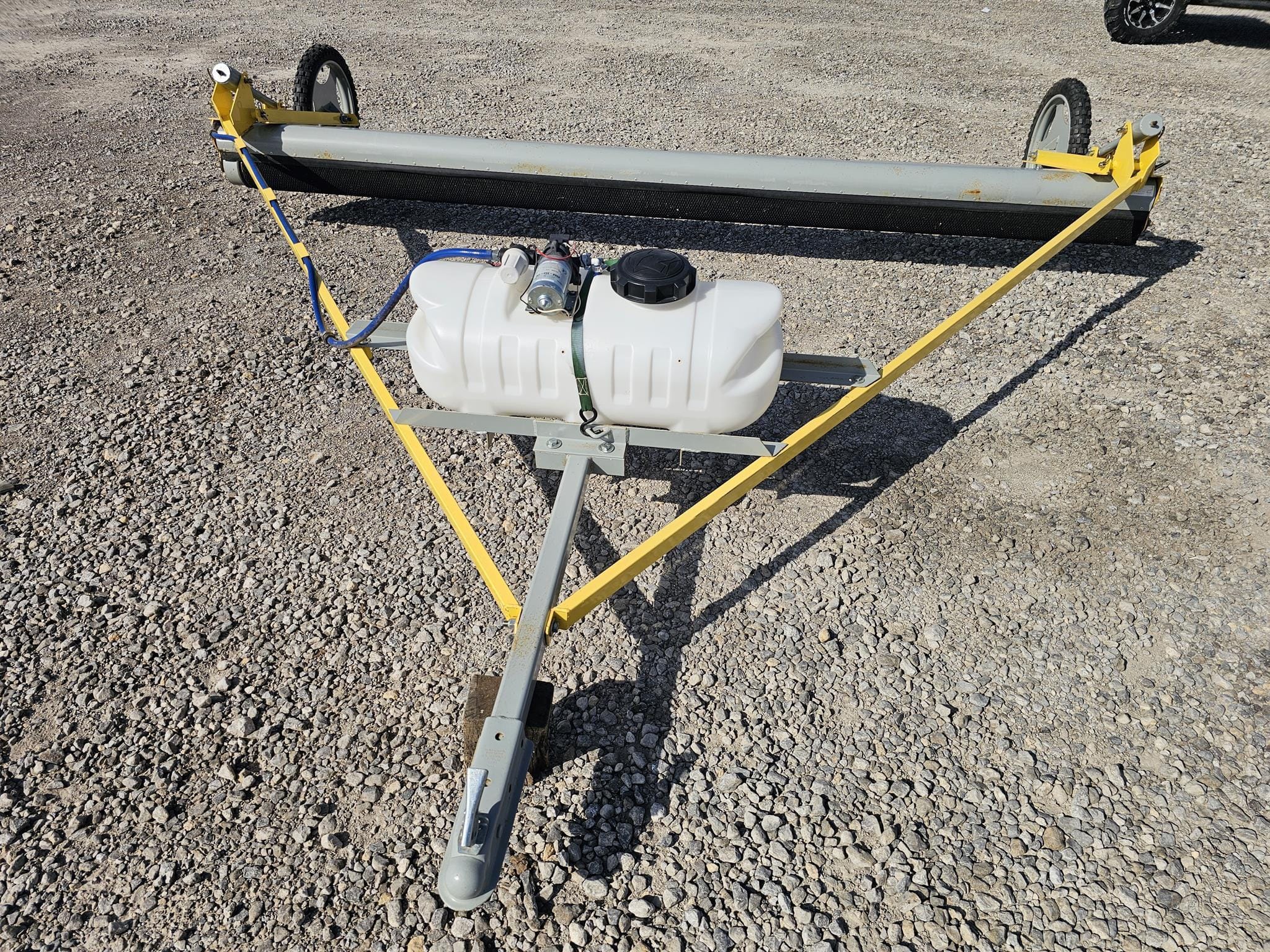 GrassWorks Manufacturing Weed Wiper Equipment Image0