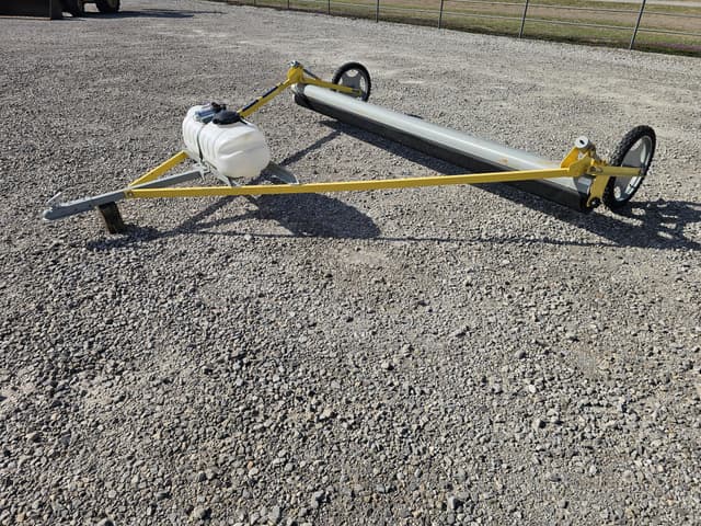 Image of GrassWorks Manufacturing Weed Wiper equipment image 1