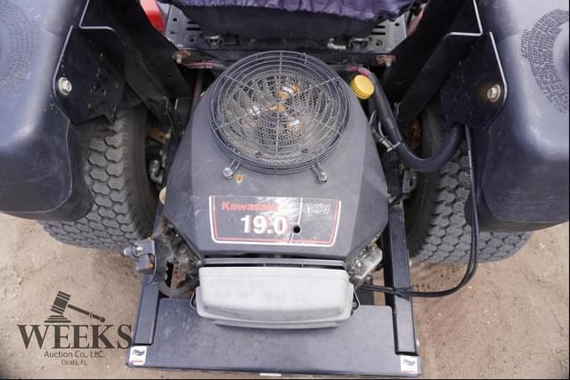 Image of Gravely 148Z equipment image 4