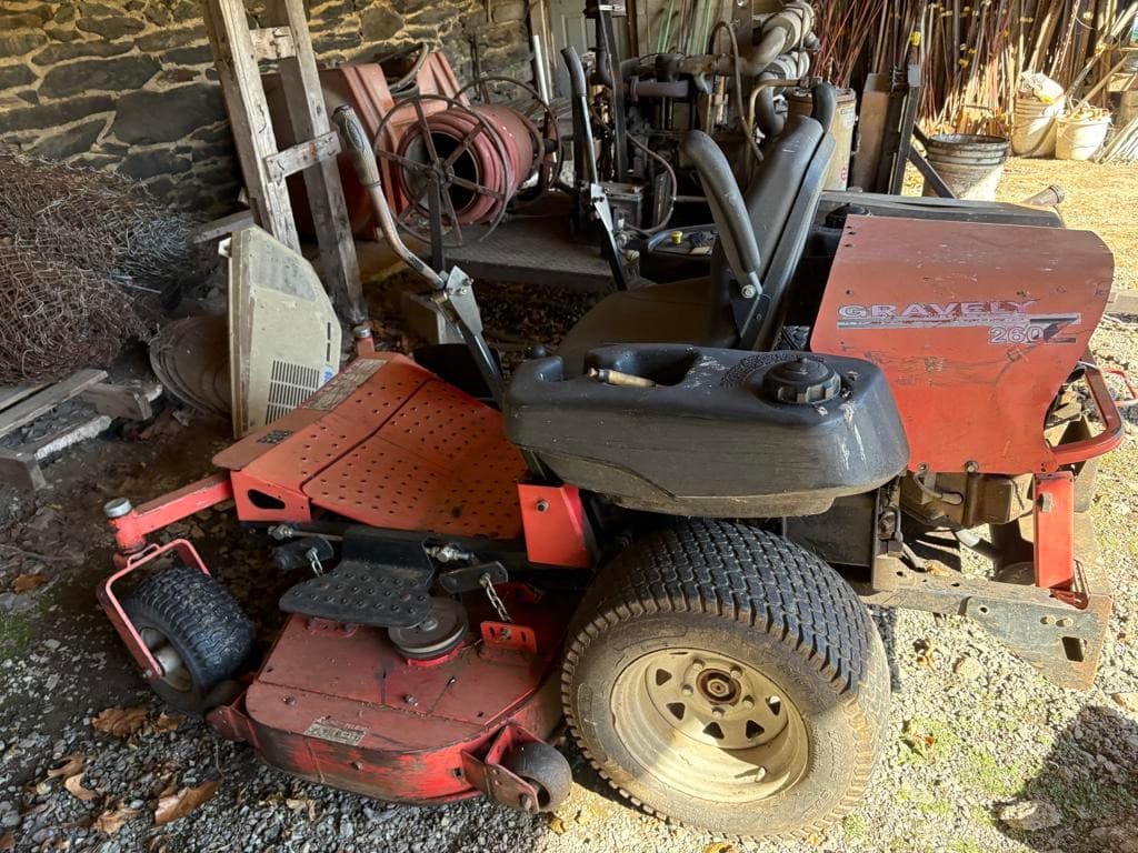 Image of Gravely 260Z Primary image