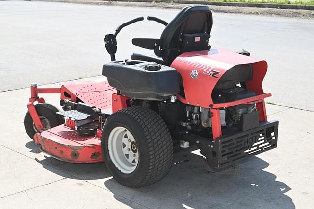 Image of Gravely 260Z equipment image 4