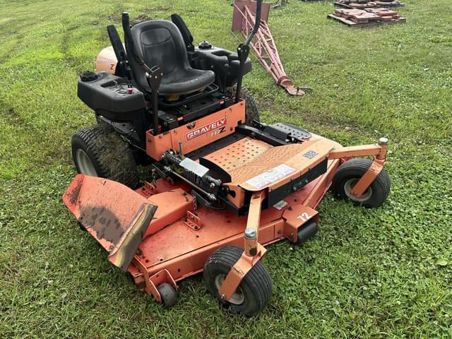 Image of Gravely 272Z equipment image 2