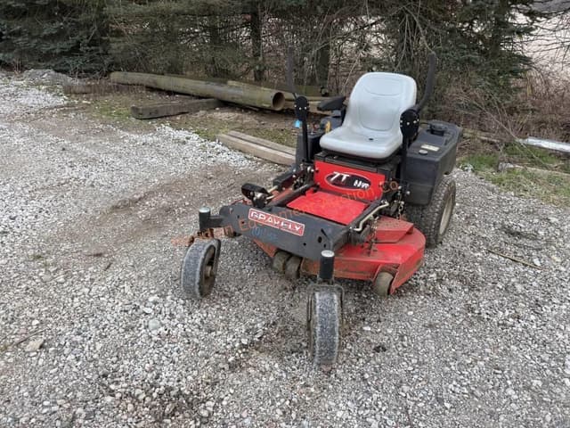 Image of Gravely ZT 44HD equipment image 2