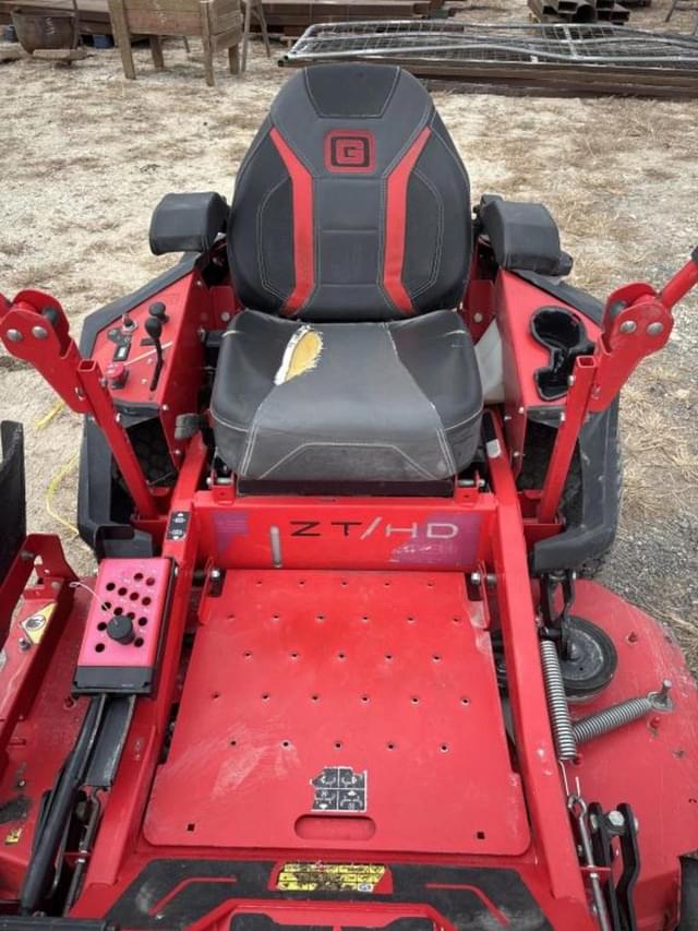 Image of Gravely ZT HD equipment image 4