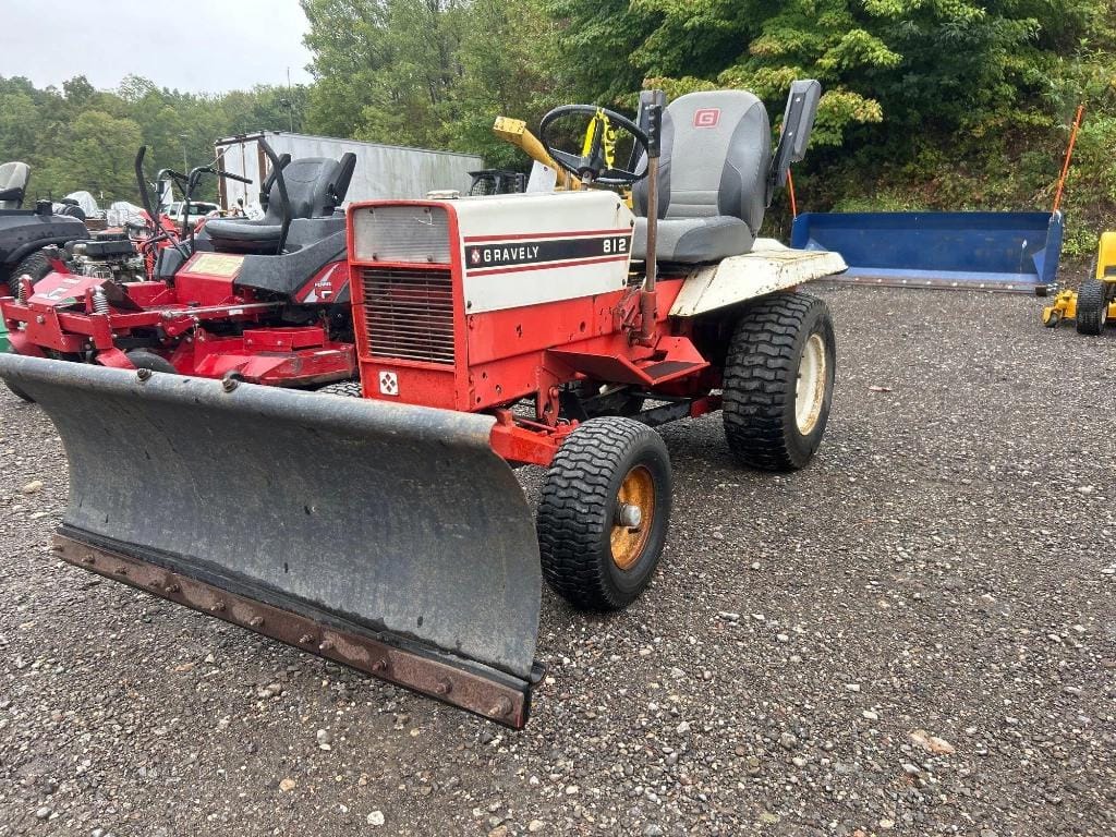 Main image Gravely 812