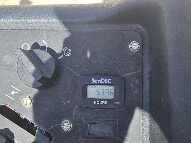 Image of Gravely Compact Pro 44 equipment image 4