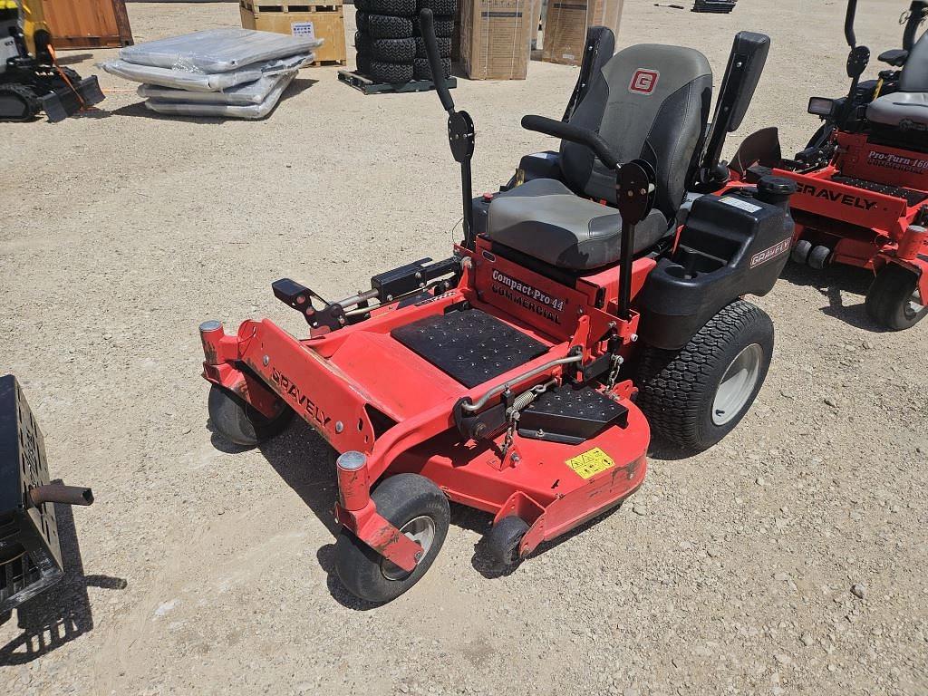 Image of Gravely Compact Pro 44 Primary image