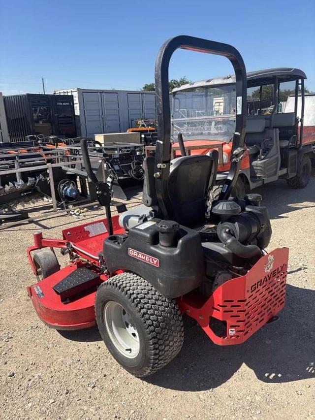 Image of Gravely Pro-Turn 160 equipment image 1