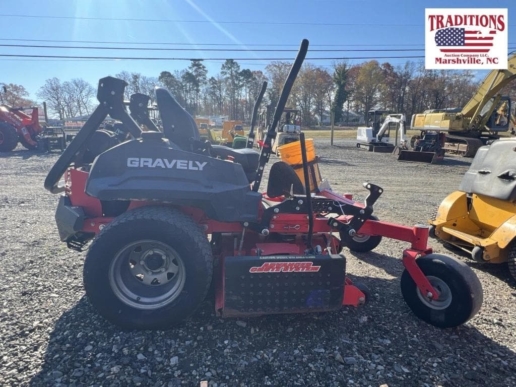 Image of Gravely Pro-Turn 260 Primary image