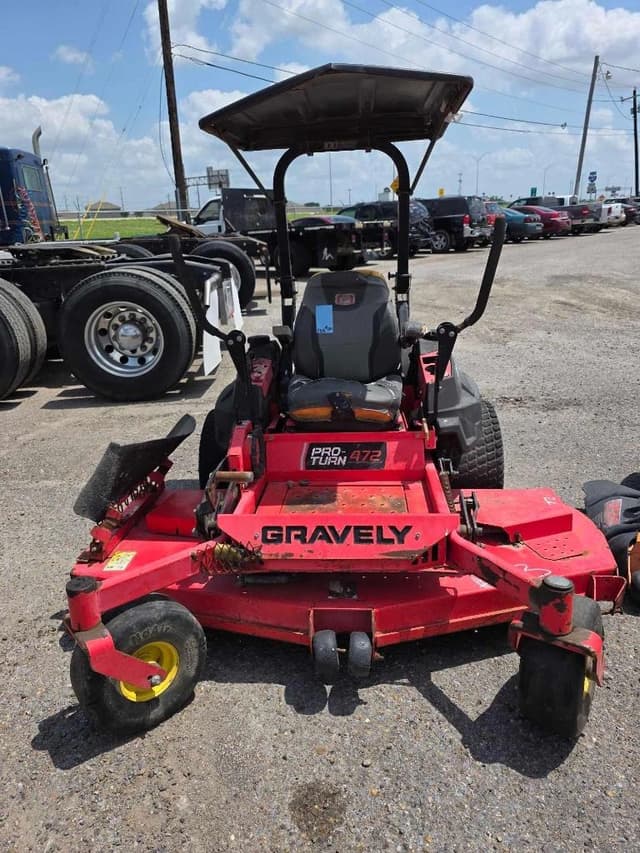 Image of Gravely Pro-Turn 472 equipment image 1