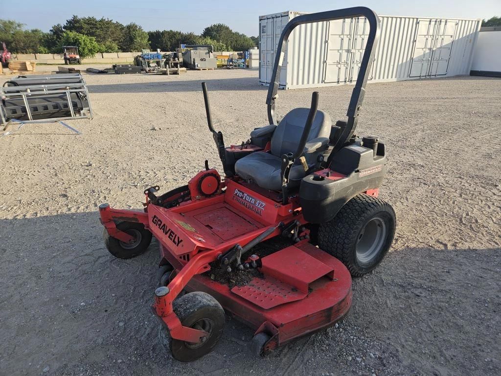 Main image Gravely Pro-Turn 472